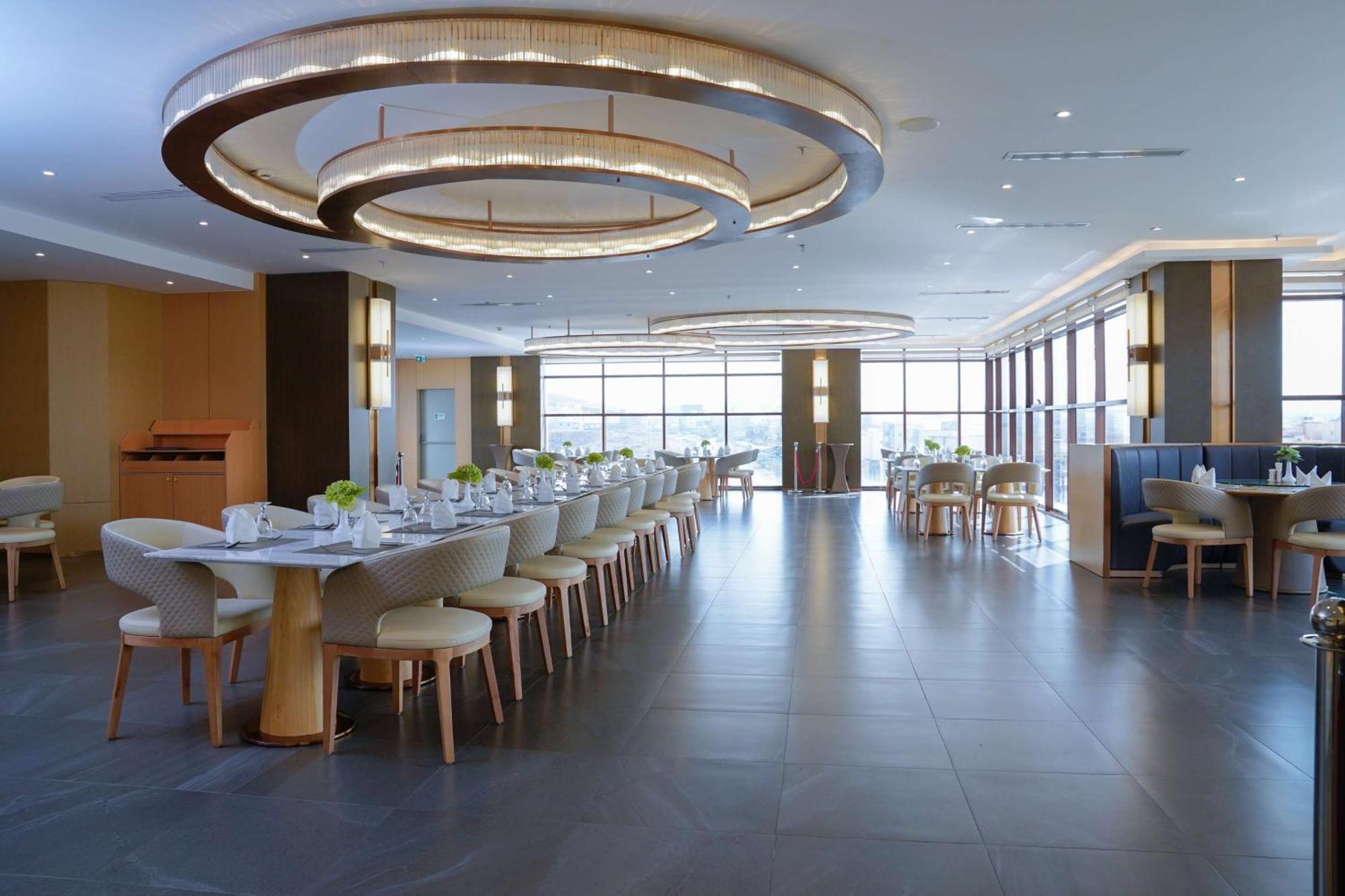 Hotel Western Danat Almansak 4*